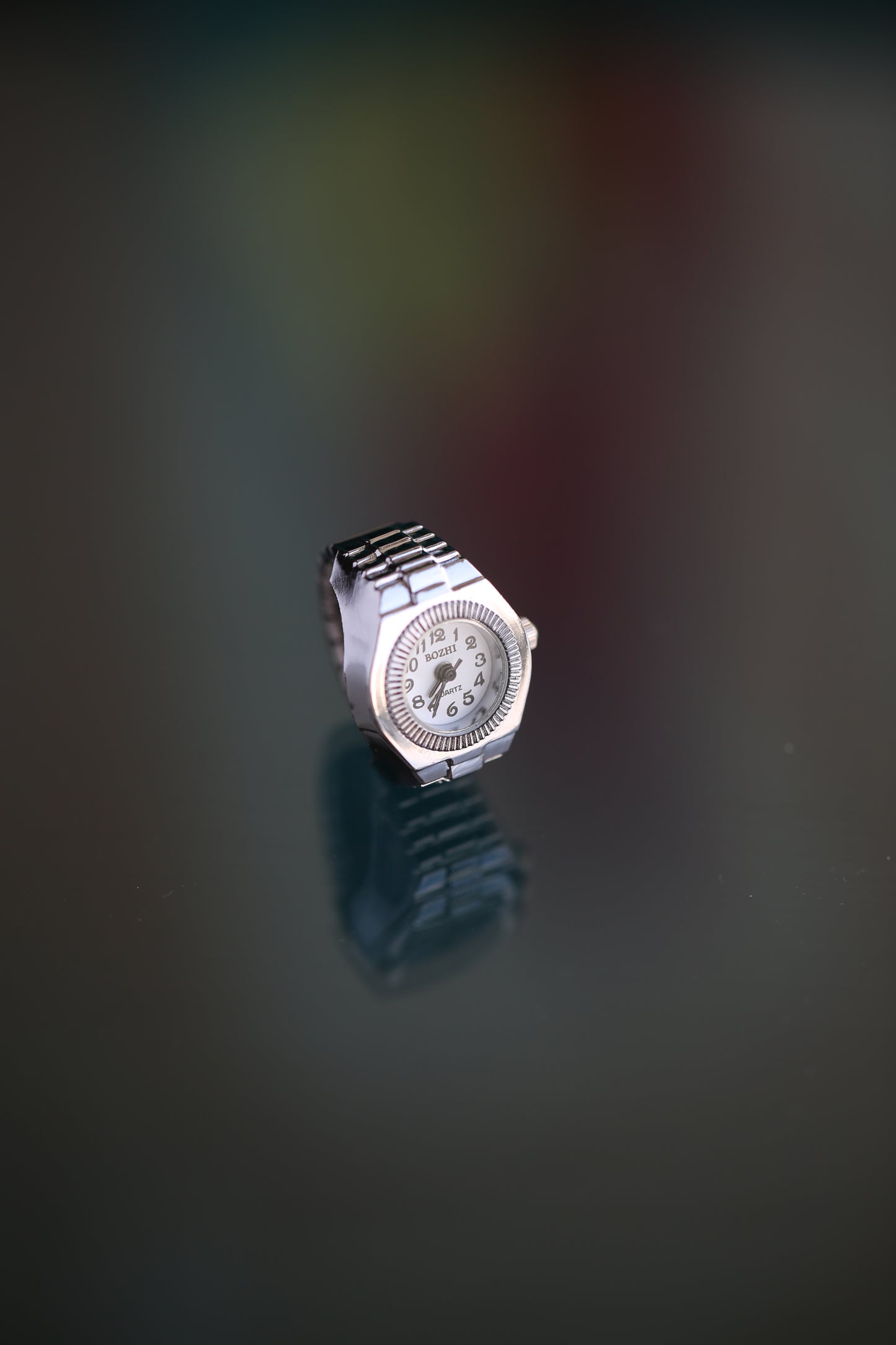 Reloj de anillo (redondo blanco)