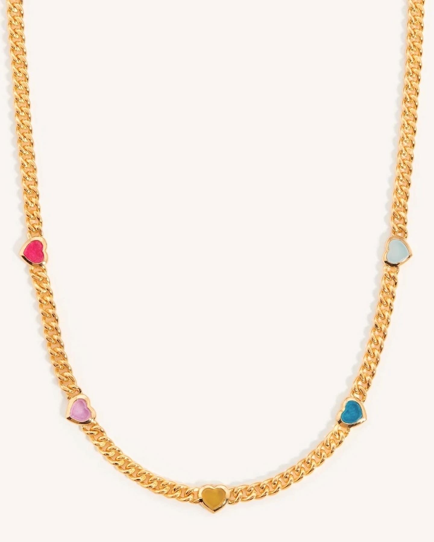 Collar de corazones de colores