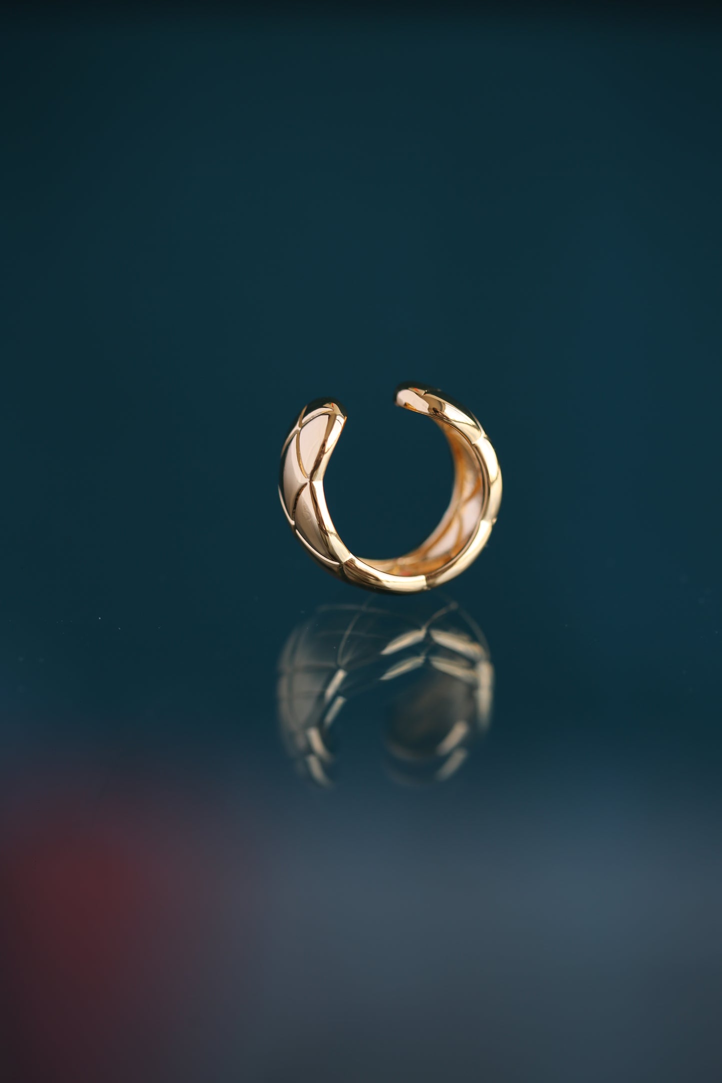 Anillo de capitoneado (oro)